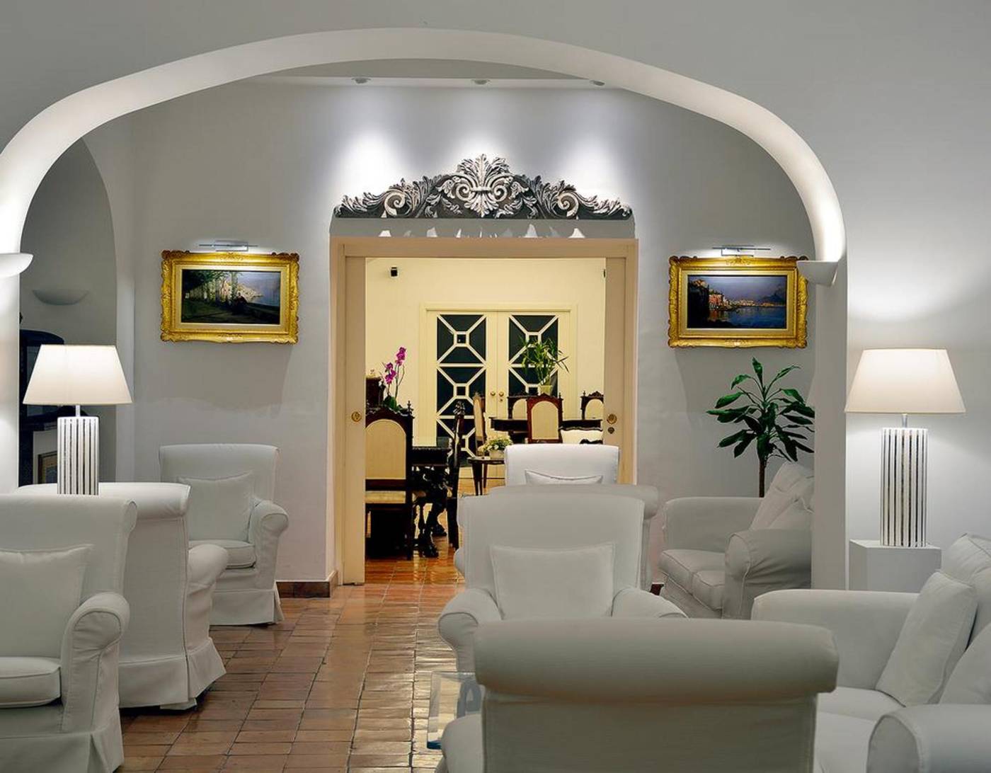 Villa-Romana-Lobby-25