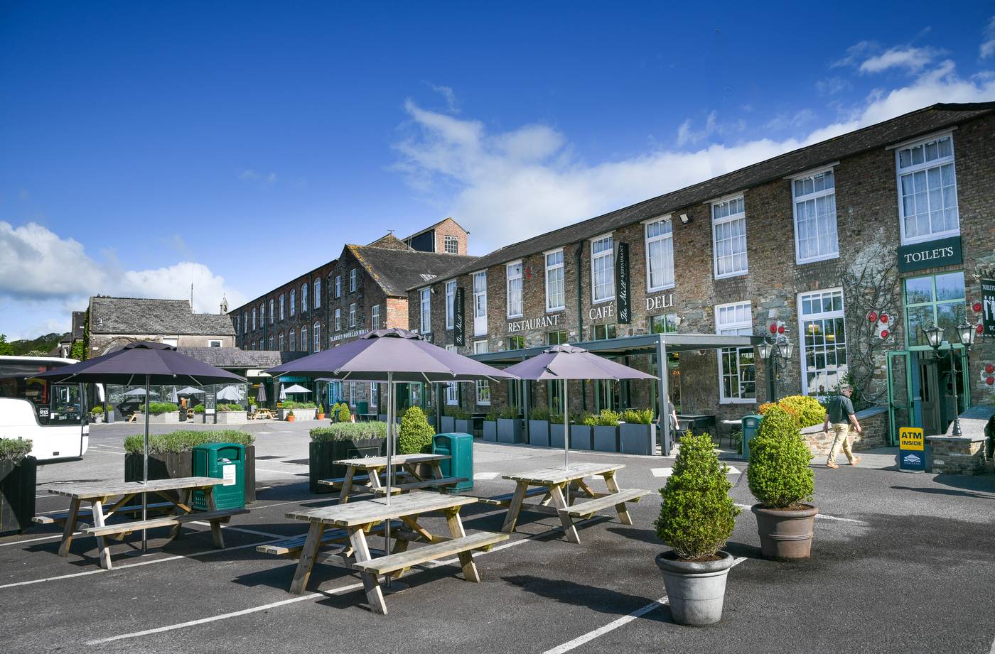 Blarney Woollen Mills Hotel, BW Signature Collecti - Ireland - Cork - Terrace - 2