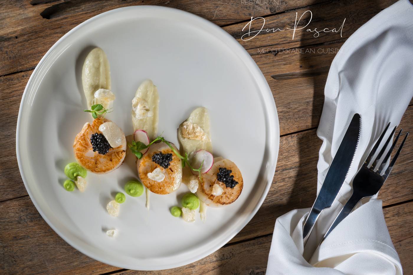 Mythical-Blue-Luxury-Suites-Restaurant-89