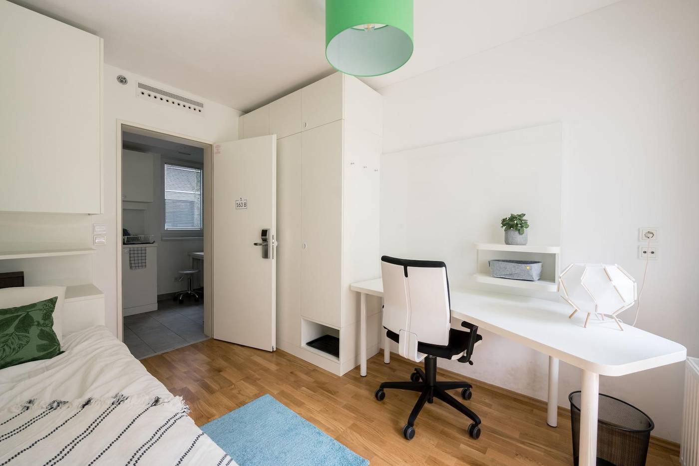 Dean-s-Home-Budapest-Room-30