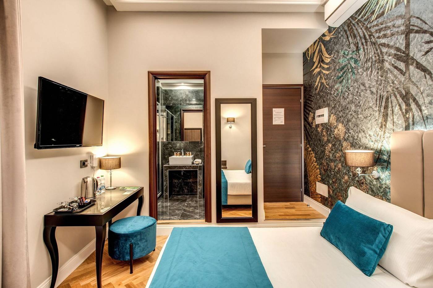 Relais-De-La-Poste-Room-20