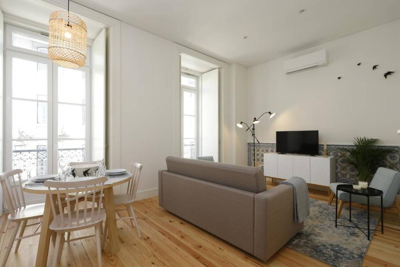 Montebelo-Lisbon-Downtown-Apartments-Room-7