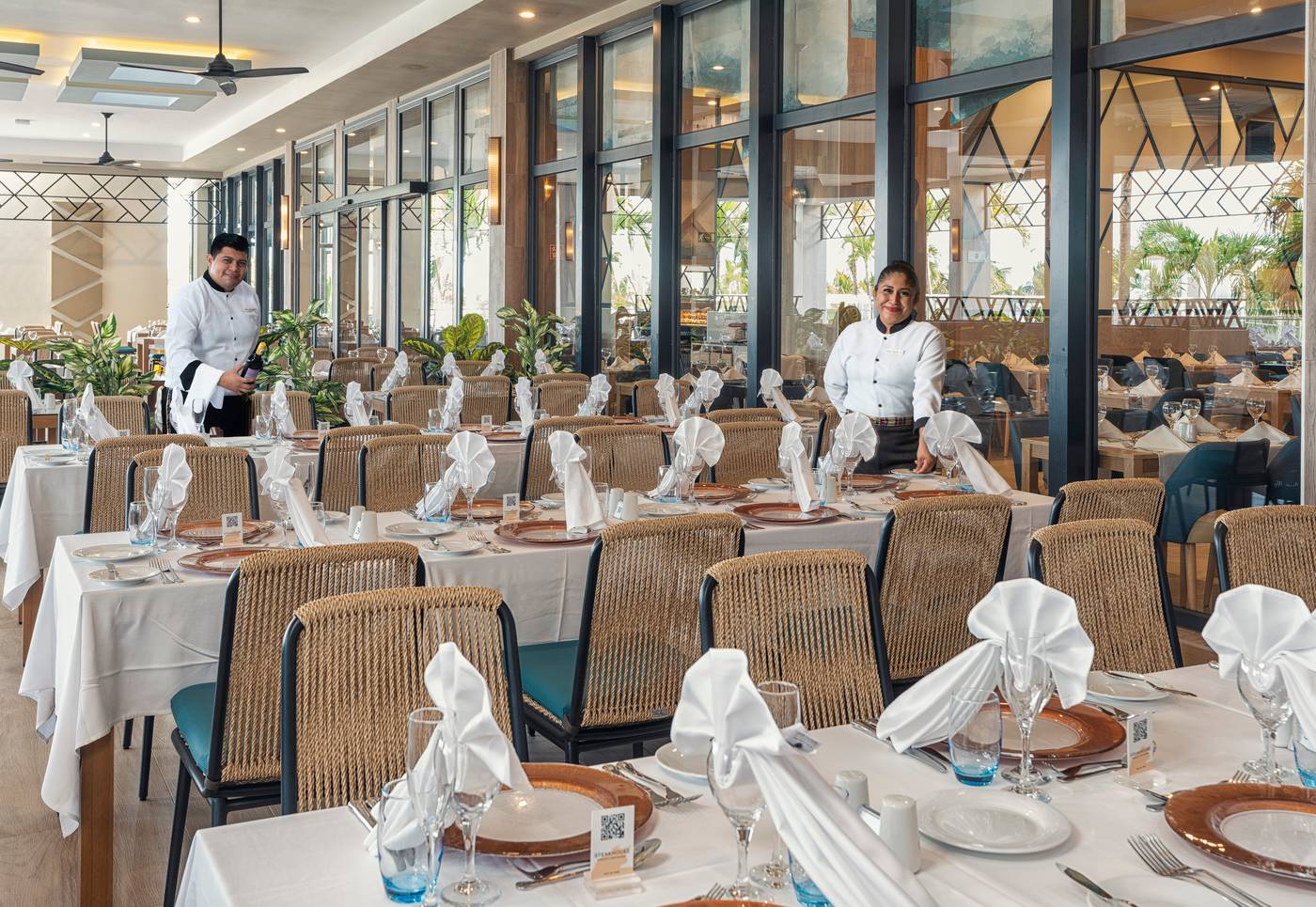 Riu-Caribe-All-Inclusive-Restaurant-34