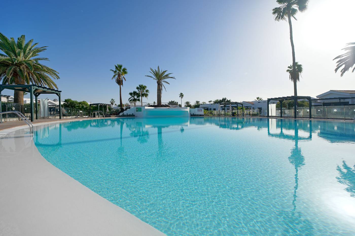 Maspalomas-Lago-General-view-2