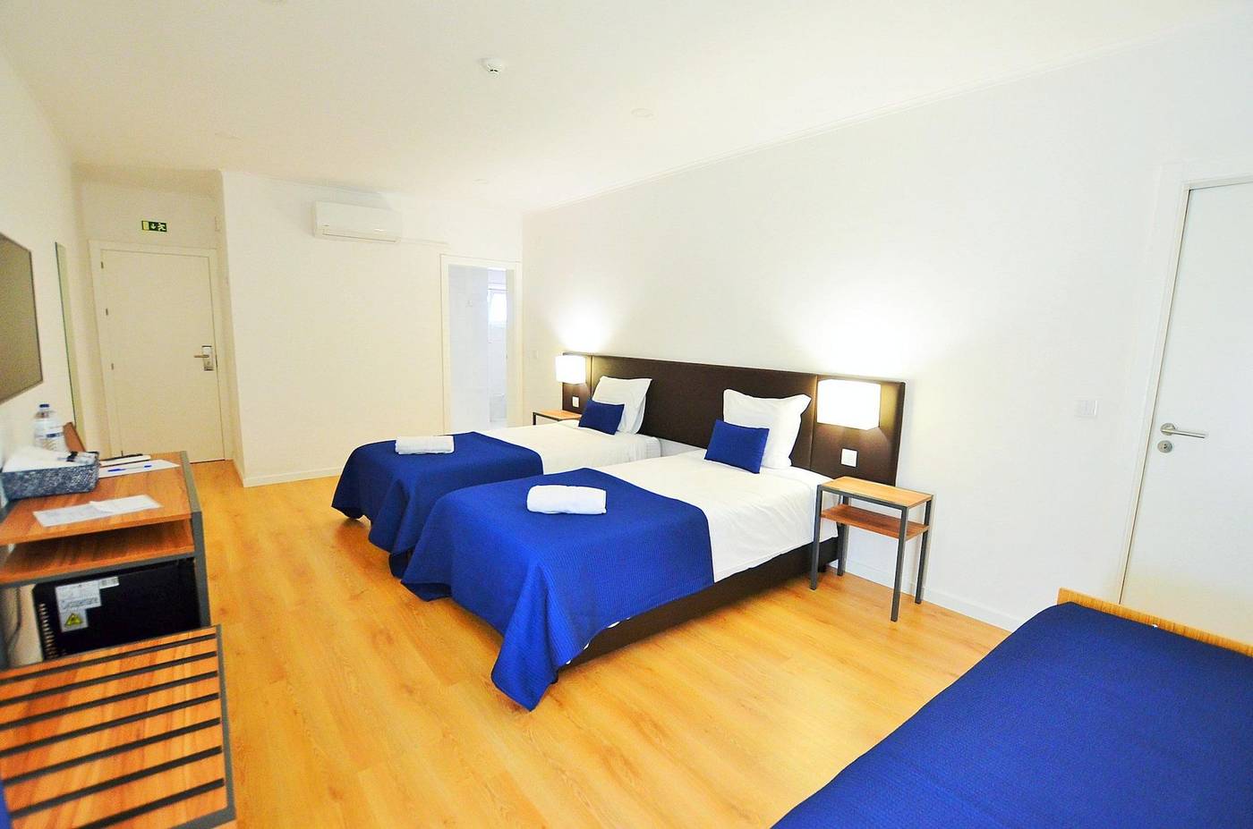 HILLTOP-OASIS---Lisbon-Lux-Oeiras-Resorts-Room-23