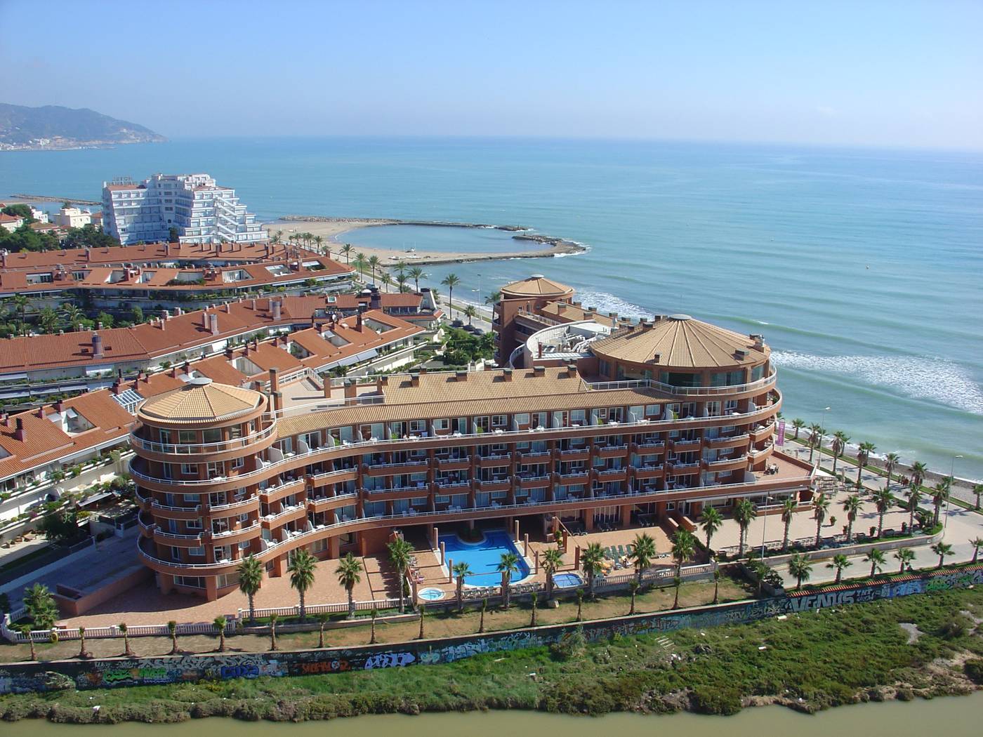 Sunway-Playa-Golf-Sitges-General-view-3