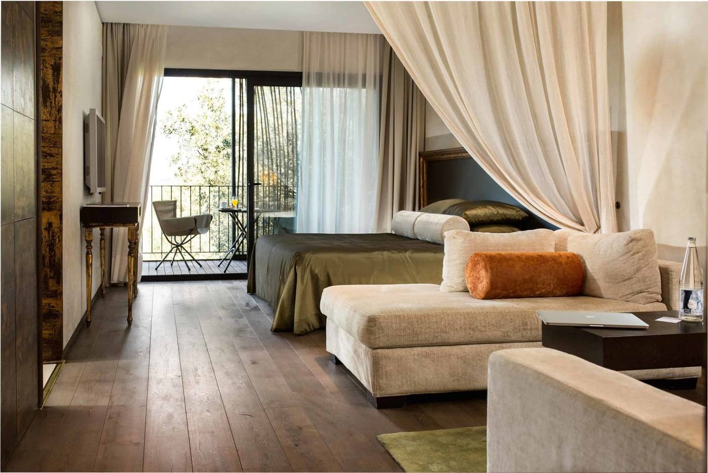 Hotel-Castell-D-Emporda-Room-21