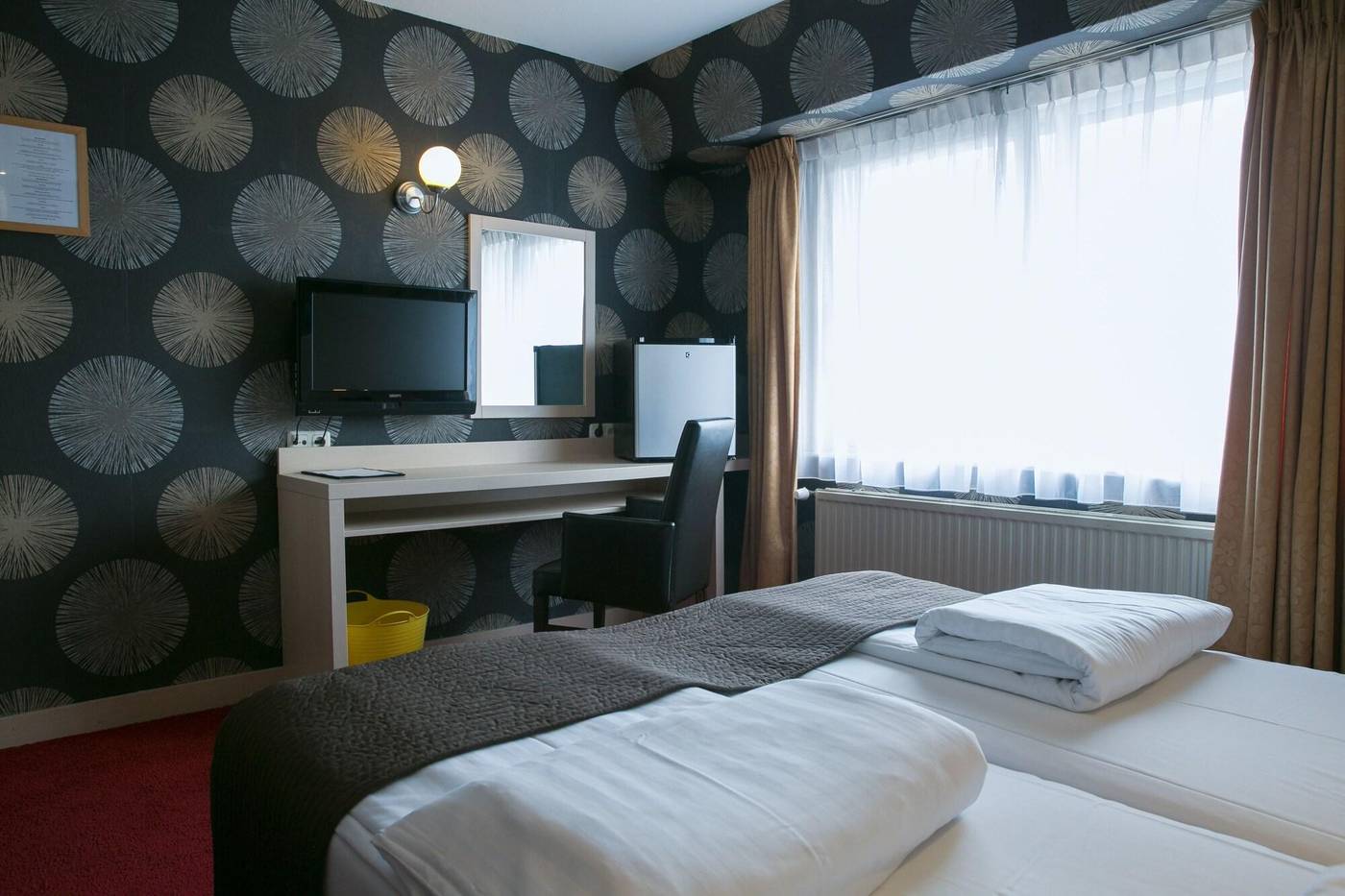 Hotel-Zwanenburg-Amsterdam-Airport-Room-8