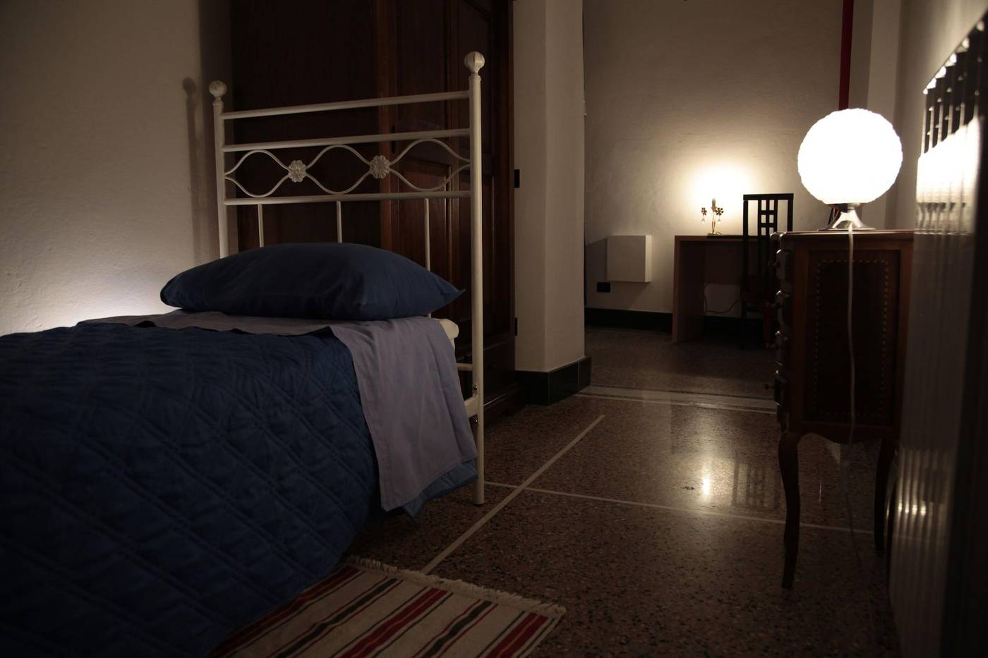 Christian-Bed-Breakfast-Room-14