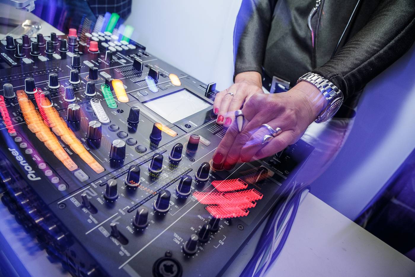 Am----re-Marbella-Beach-Hotel-Sports-and-Entertainment-62