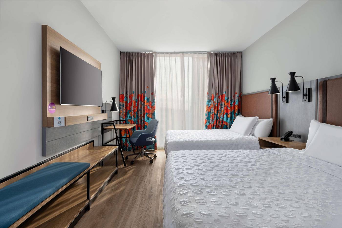 Tru-By-Hilton-Brooklyn-Room-20