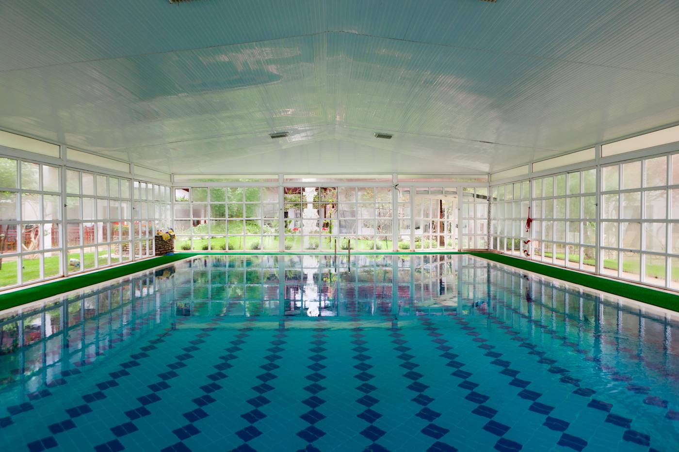 Club-and-Hotel-Letoonia-Pool-47