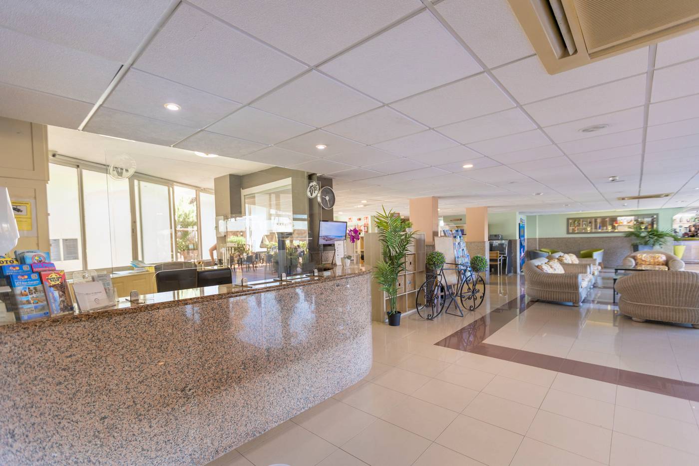 Livvo-Veril-Playa-Lobby-52