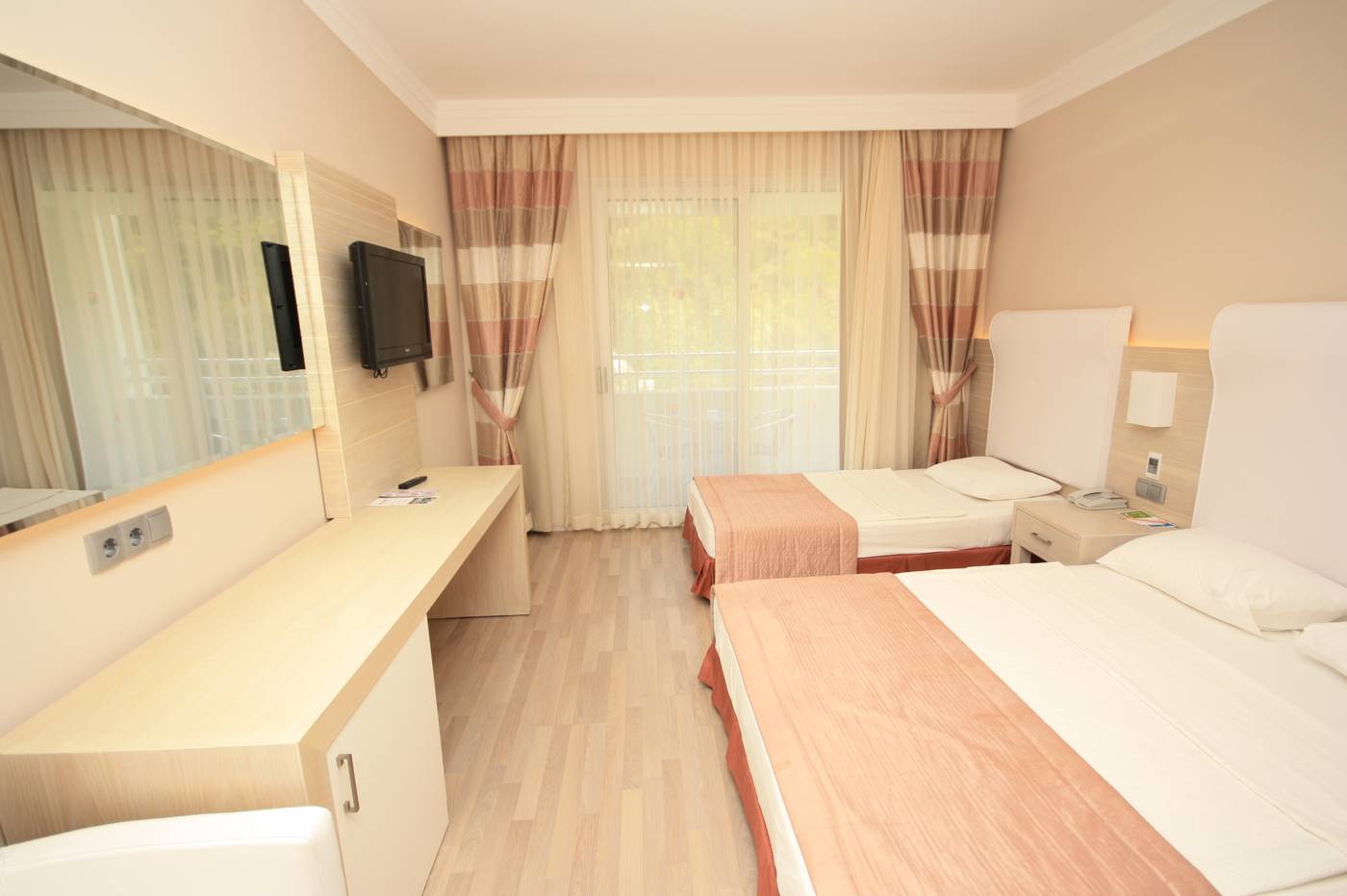 Turunc-Resort-Hotel-Room-28