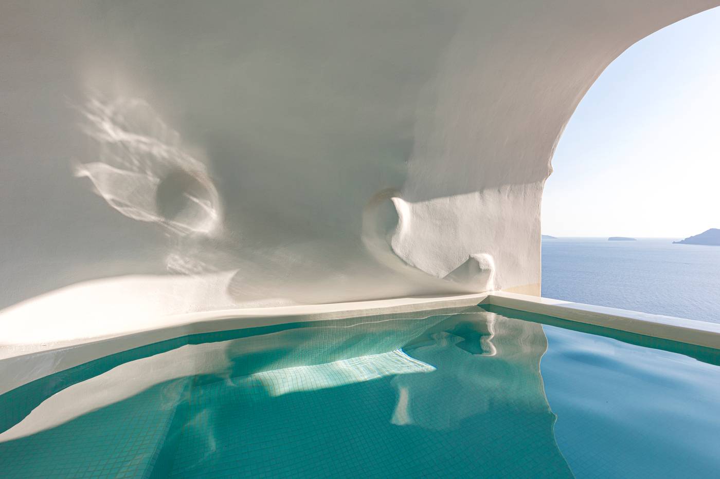 Canaves-Oia-Suites---Adults-Only-Room-51