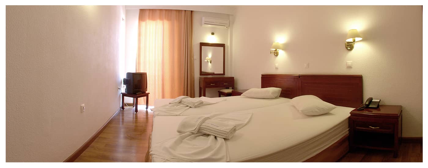 Santa-Marina-Hotel-Apartaments-Room-28