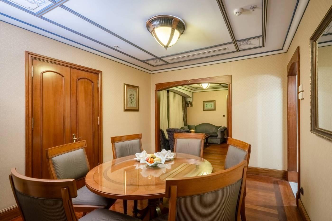 The-Central-Palace-Boutique-Room-30