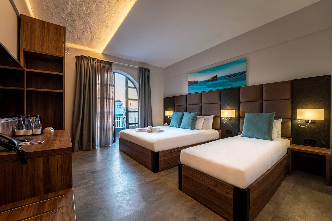 Pebbles-Resort-Room-14