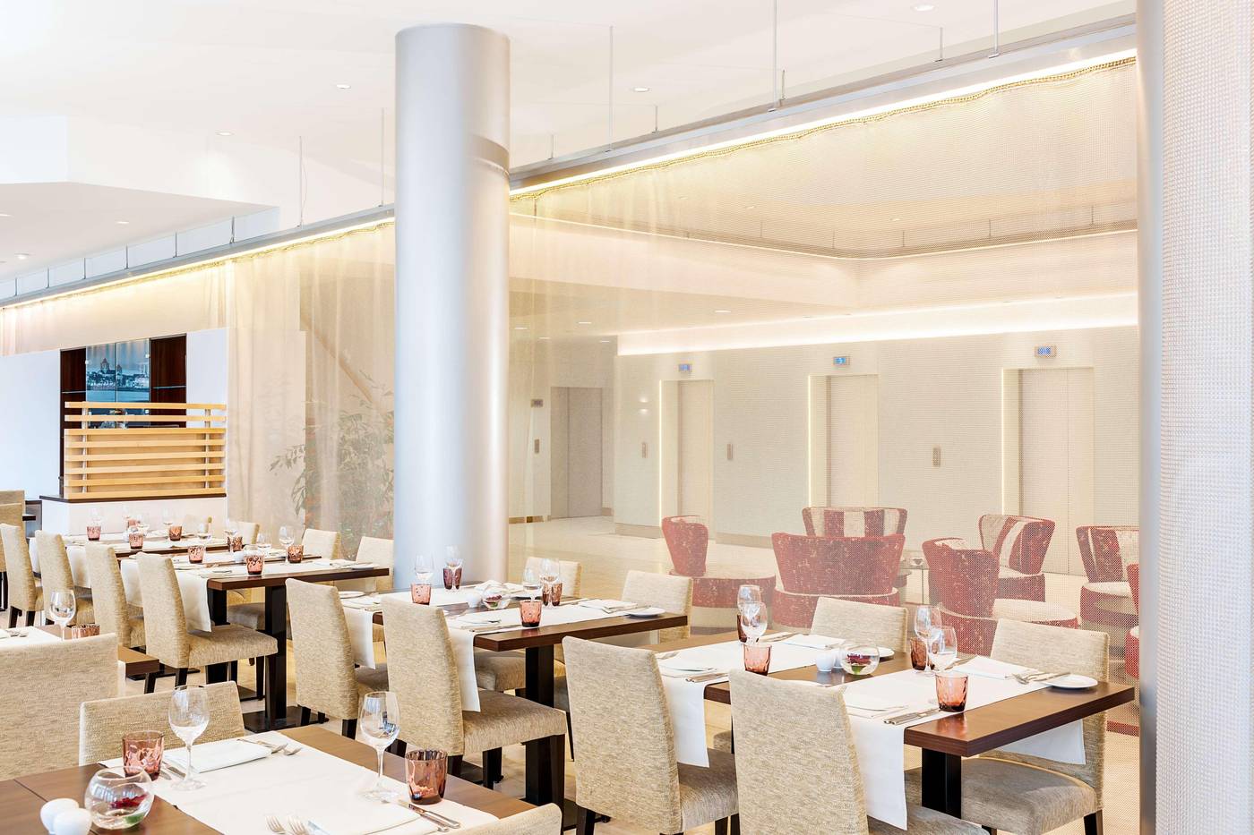 NH-Collection-Koln-Mediapark-Restaurant-40