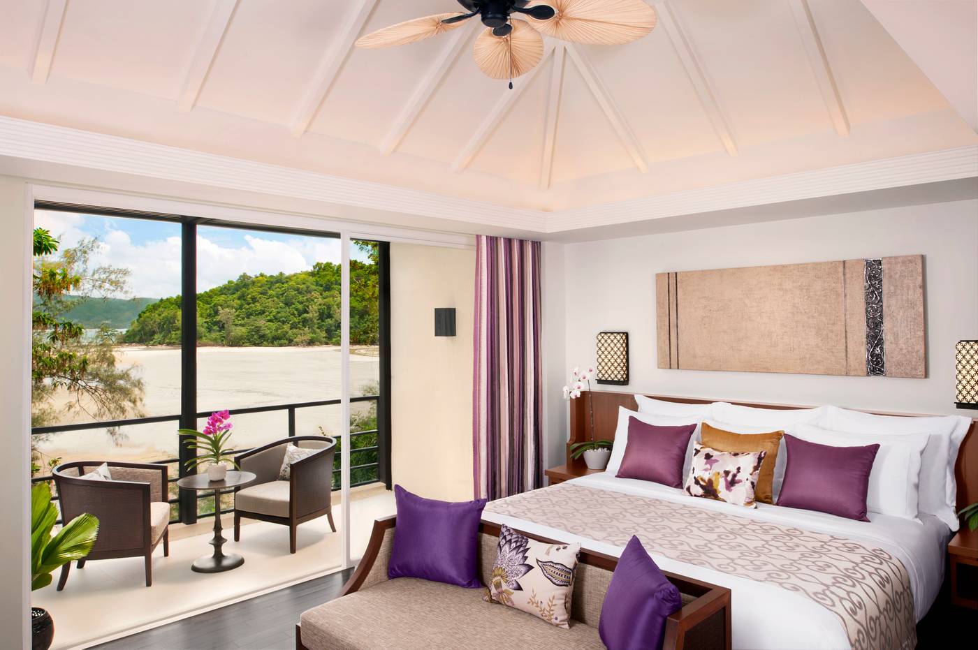 Anantara-Phuket-Layan-Resort---Spa-Room-38