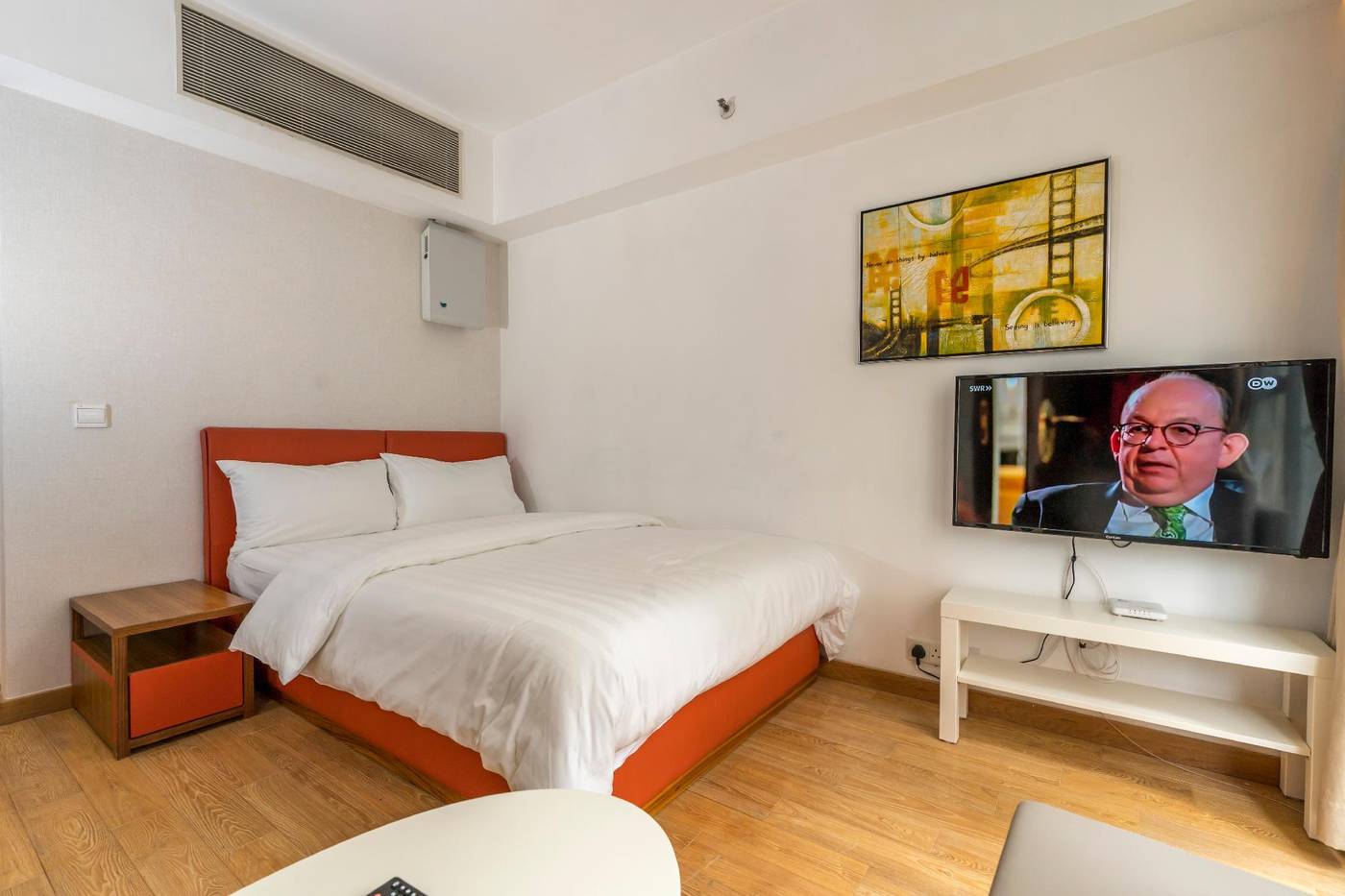 Homy-Residence-Room-2