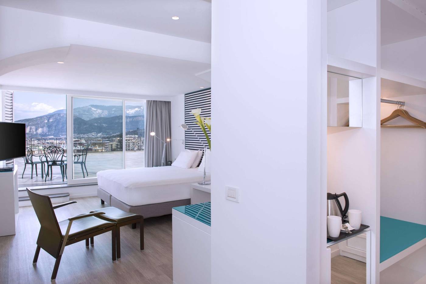 Hilton-Sorrento-Palace-Room-26