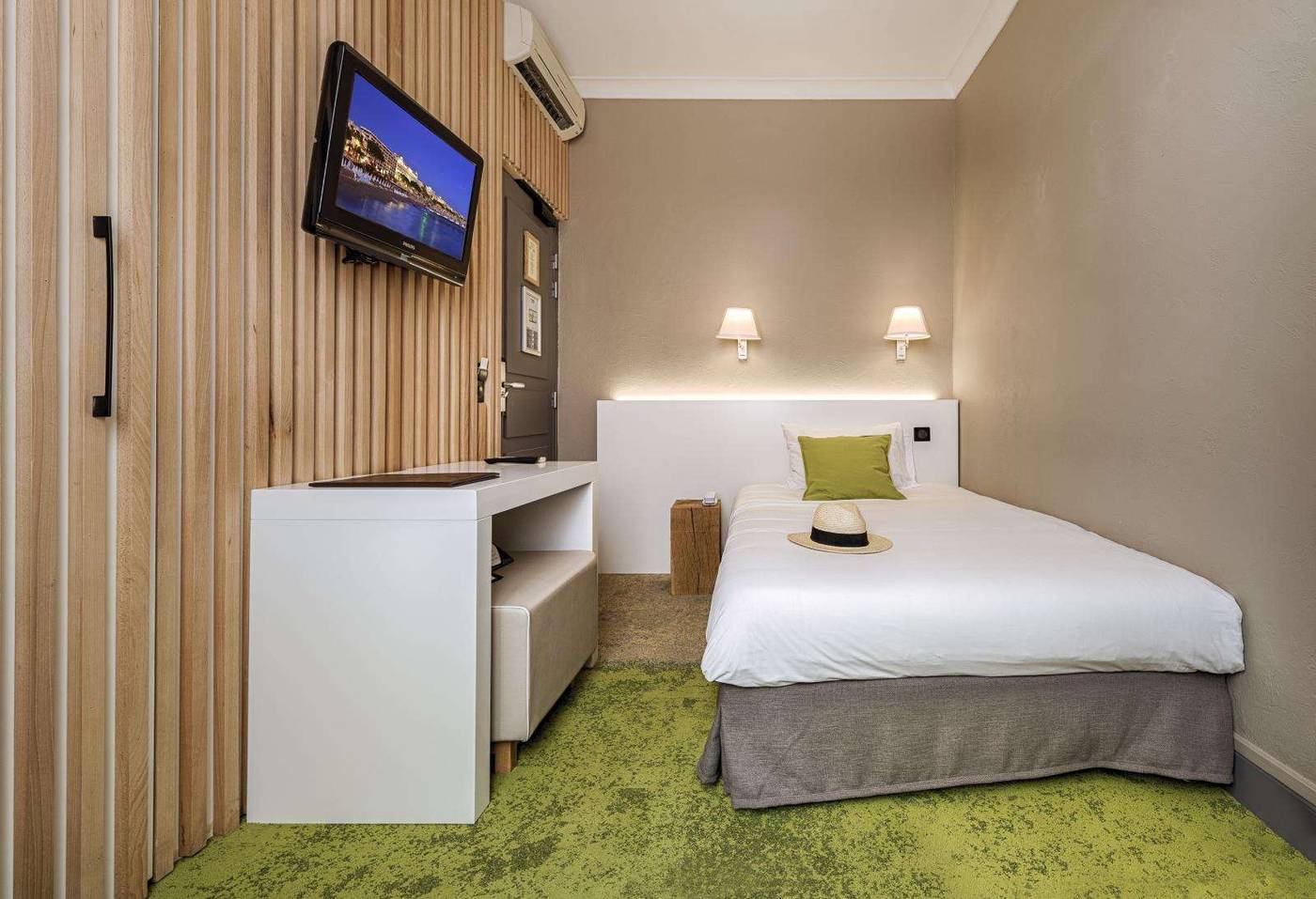 La-Villa-Tosca-Room-15