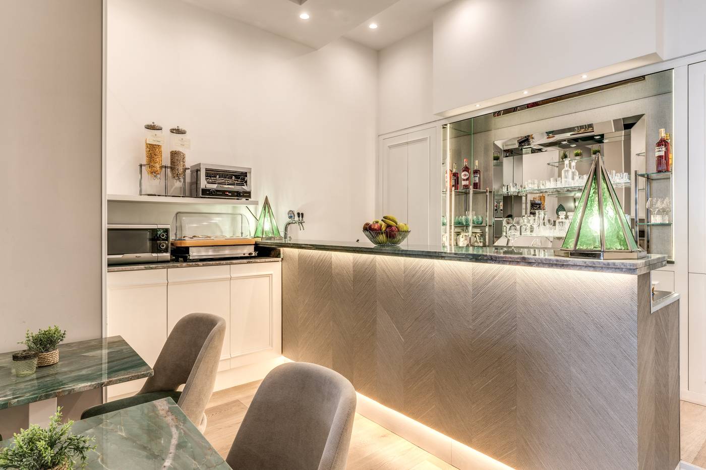 Sorrento-City-Restaurant-65