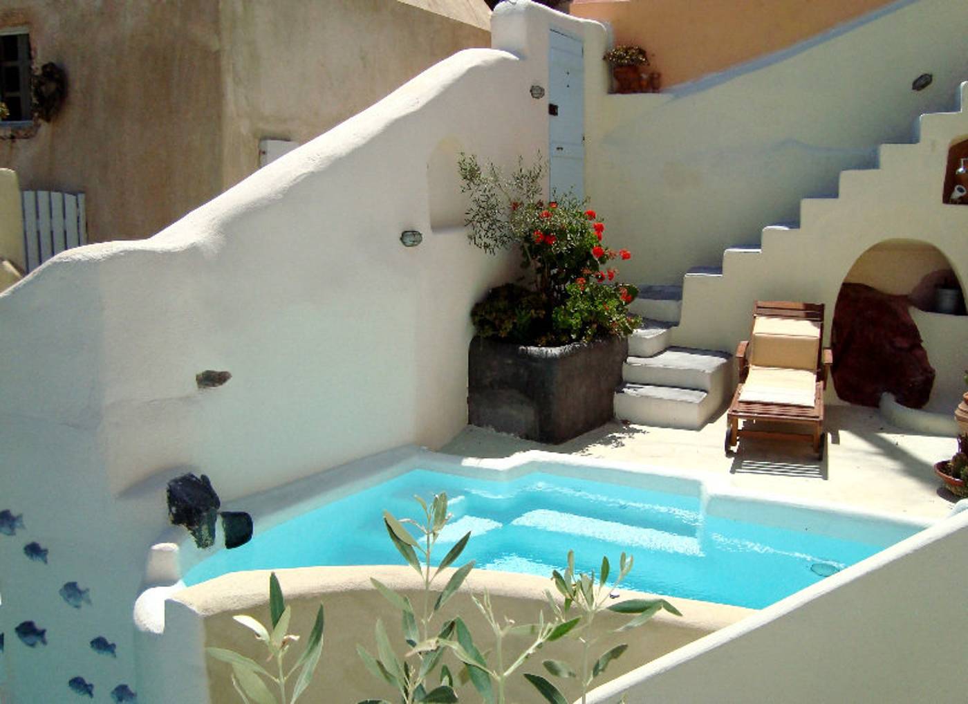 Timedrops-Santorini-Pool-5
