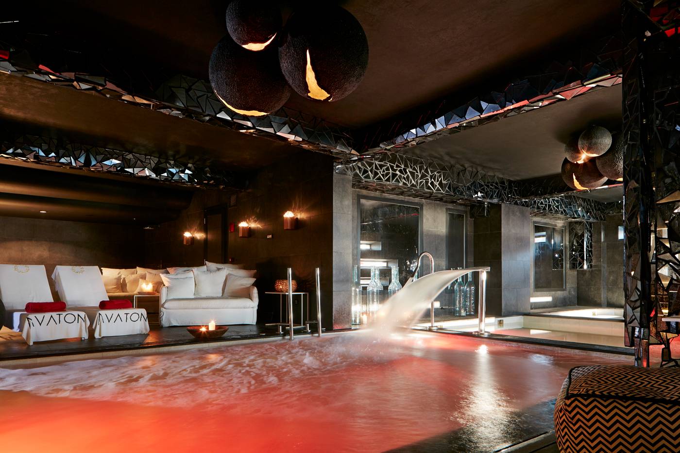 Myconian-Avaton-Resort-Sports-and-Entertainment-61