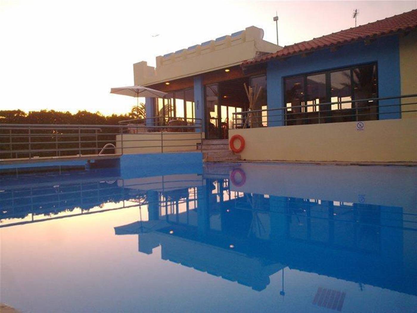 Sandy-Beach-General-view-10