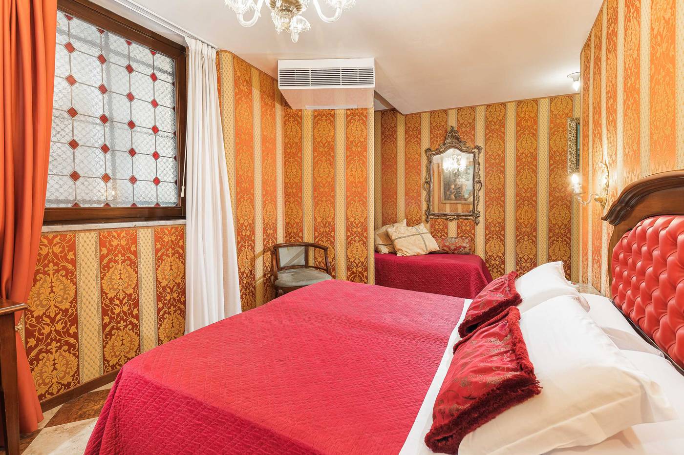 Hotel-Marconi-Room-37