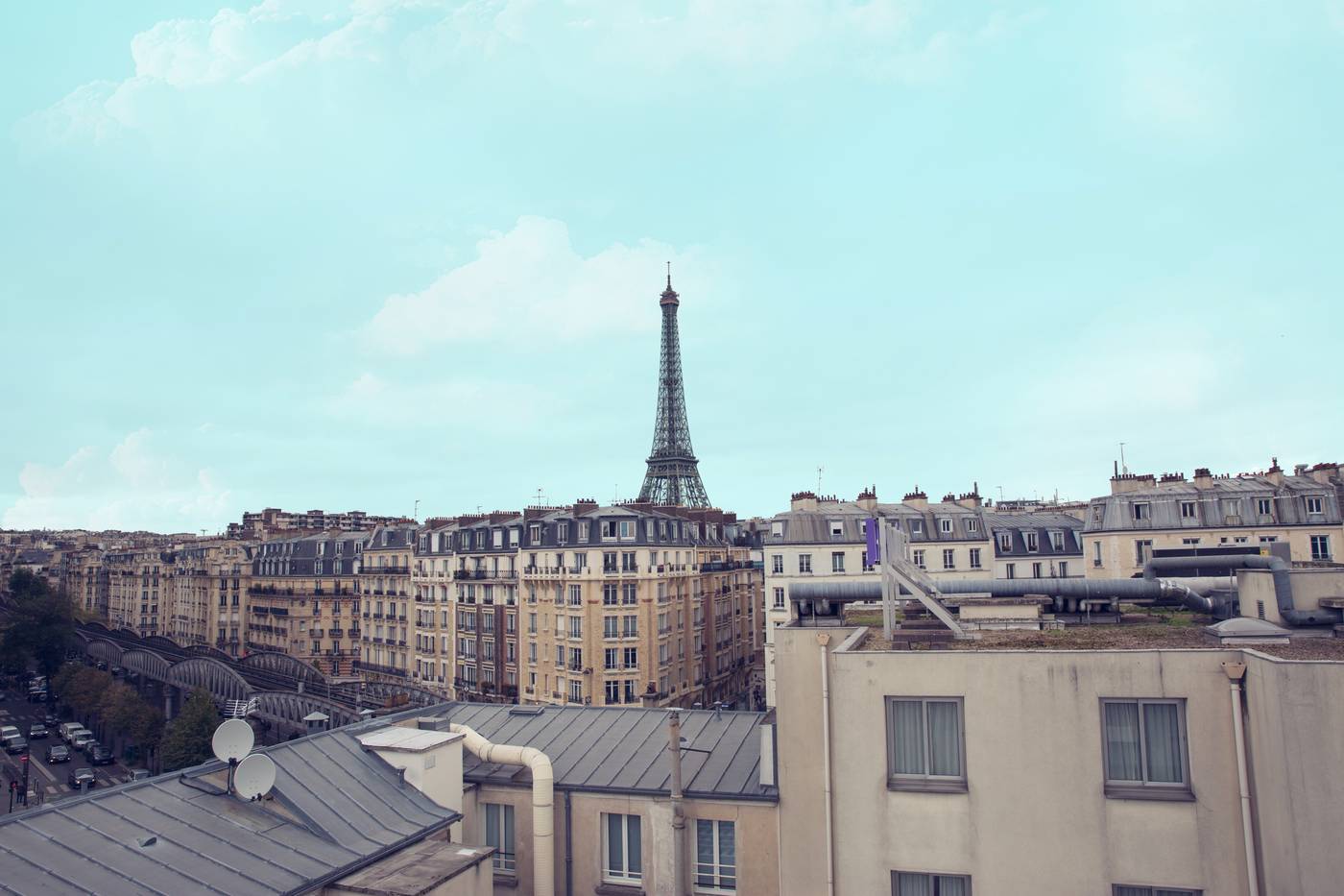 Timhotel-Tour-Eiffel-General-view-8