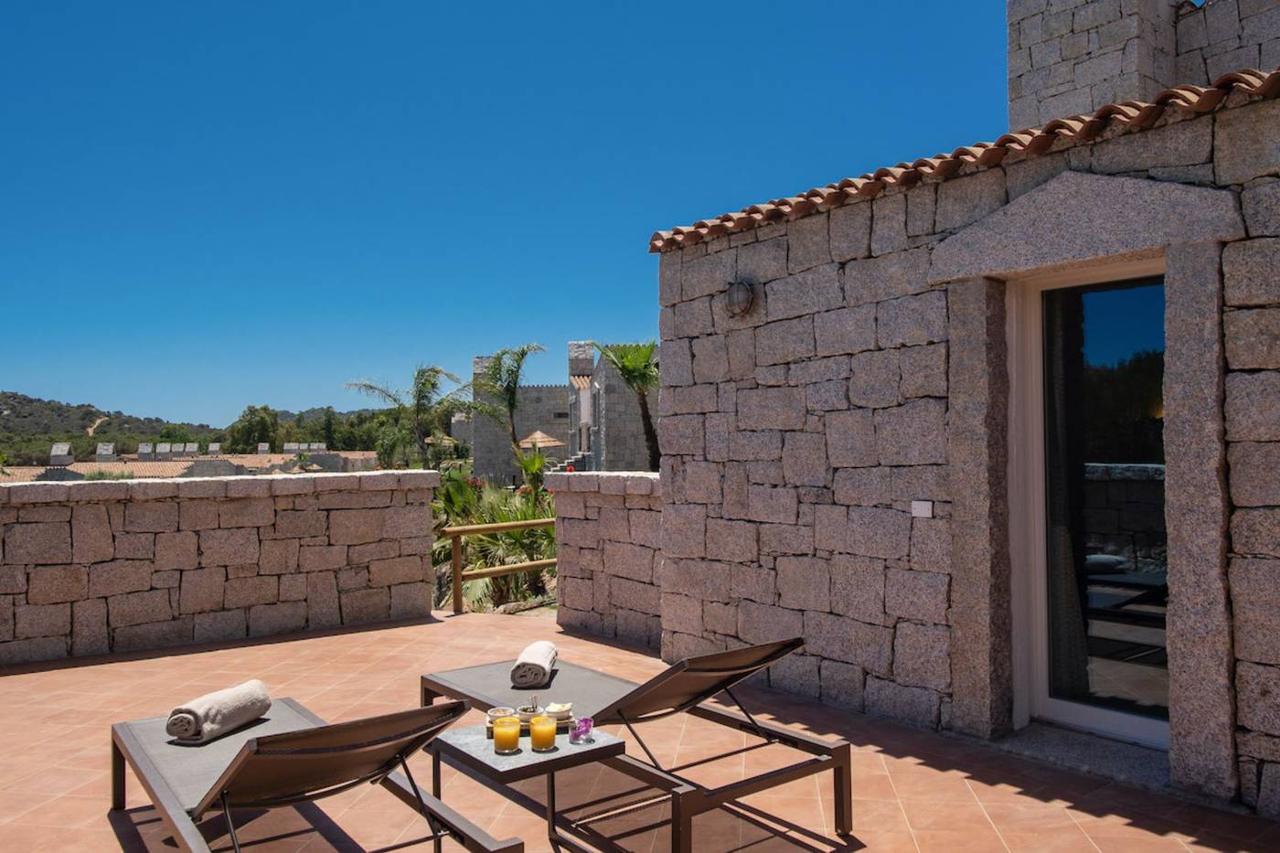 Cala-Sinzias-Resort-Room-14