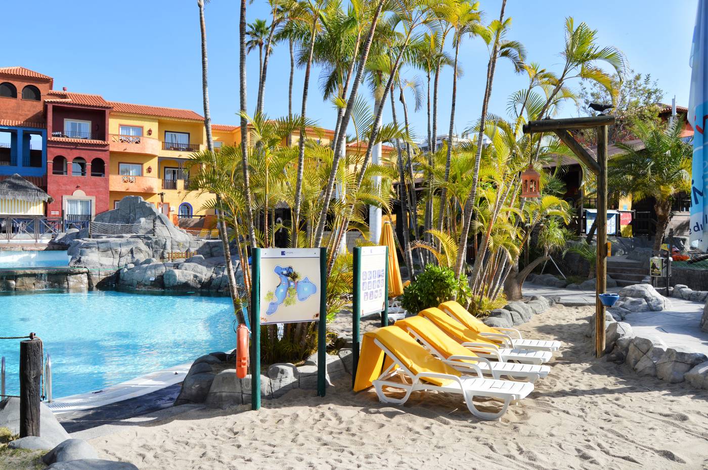 Park-Club-Europe-Pool-9