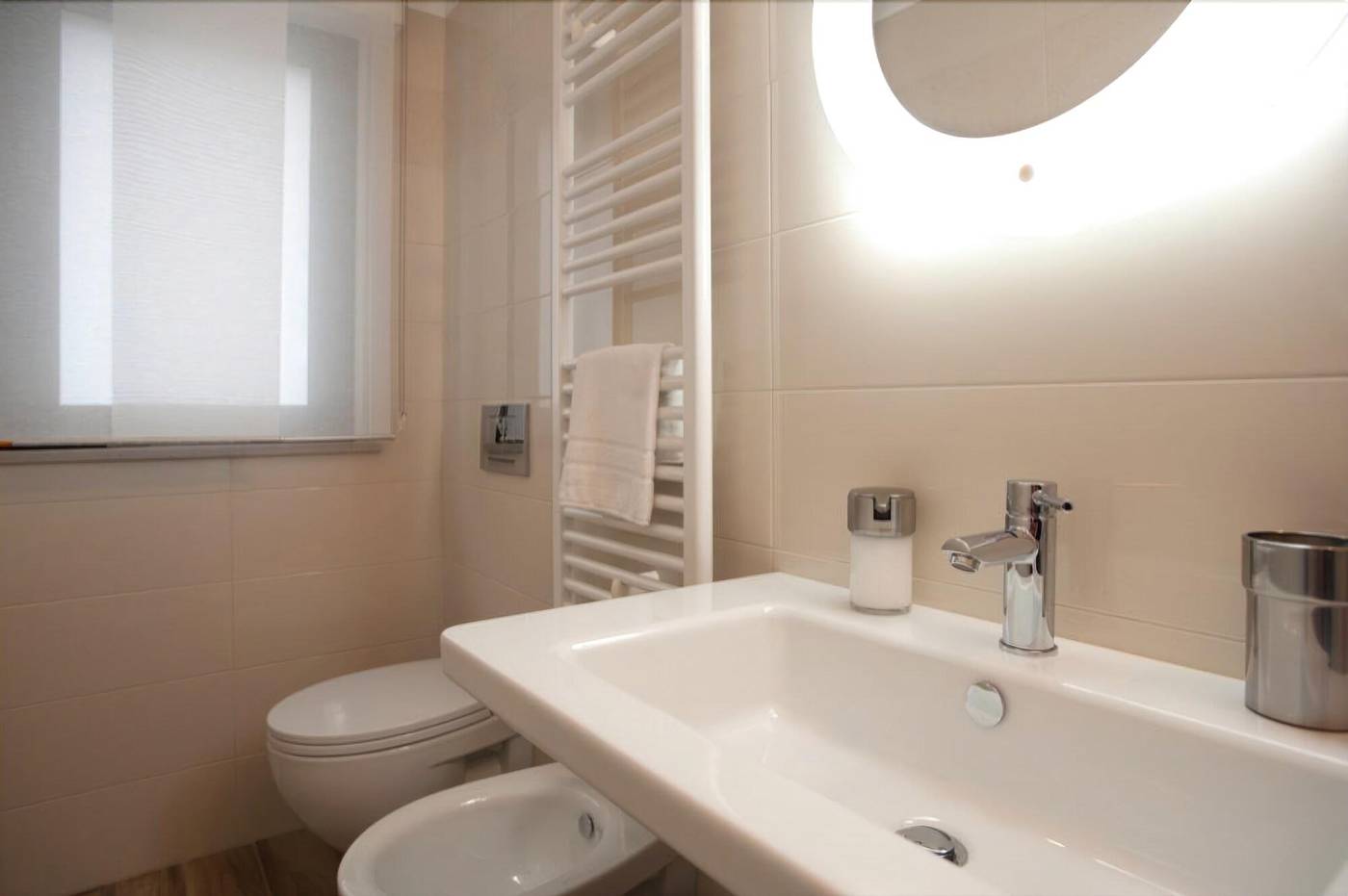 B-B-Raffaello-a-Mare-Room-19