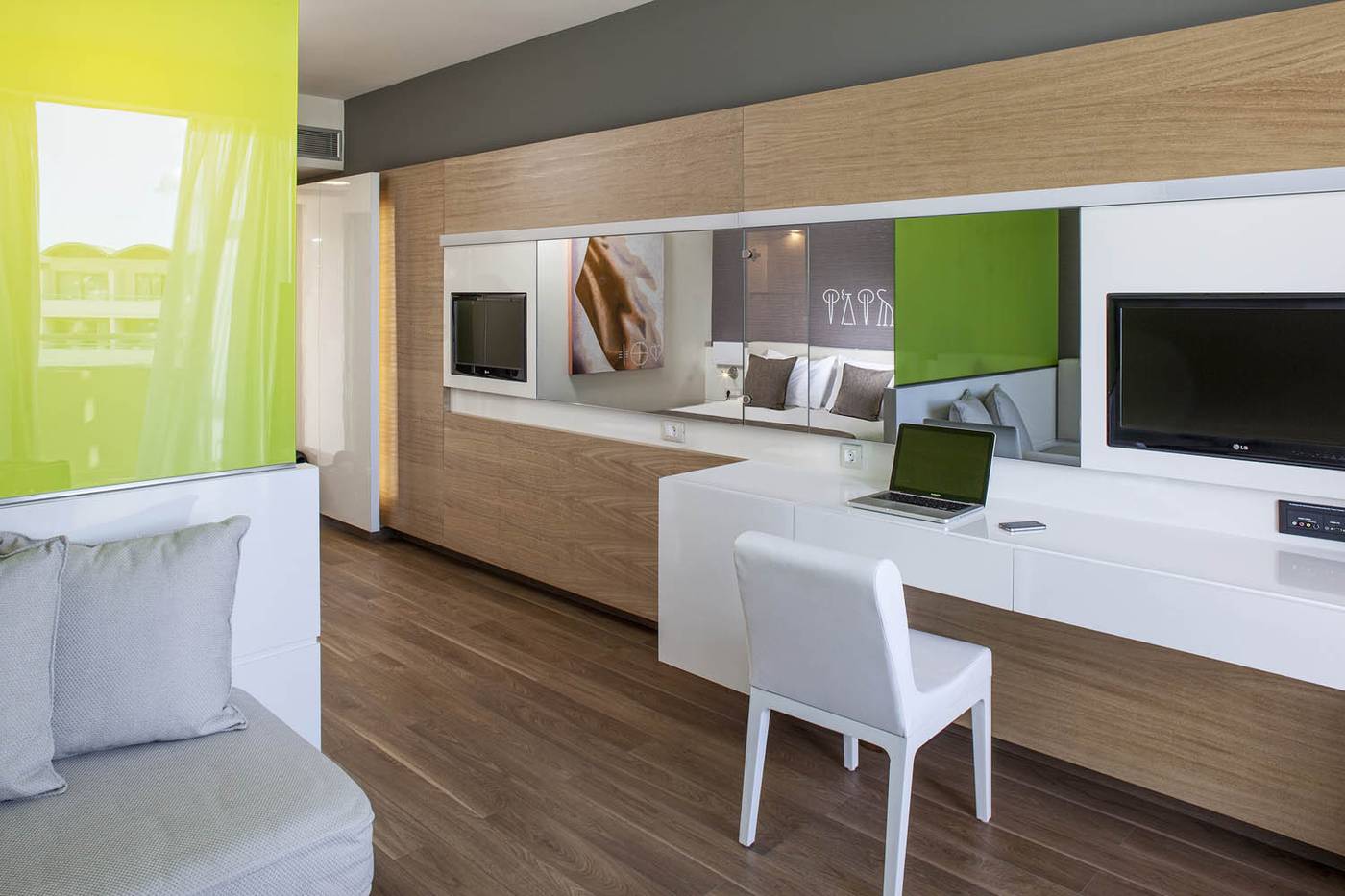 Avra-Imperial-Hotel-Room-33