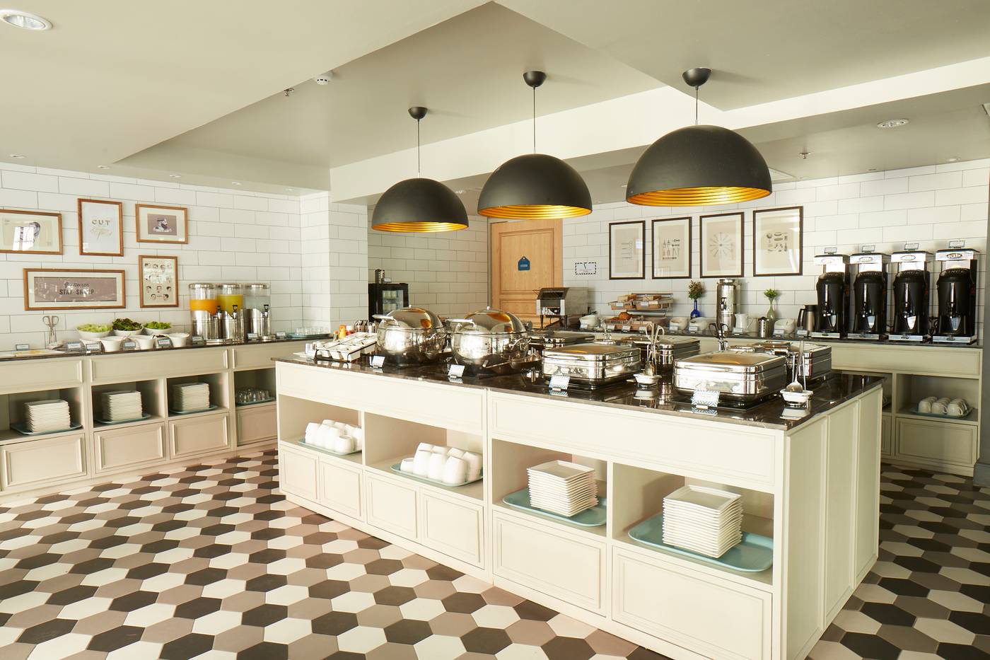 Vince-Hotel-Pratunam-Restaurant-55