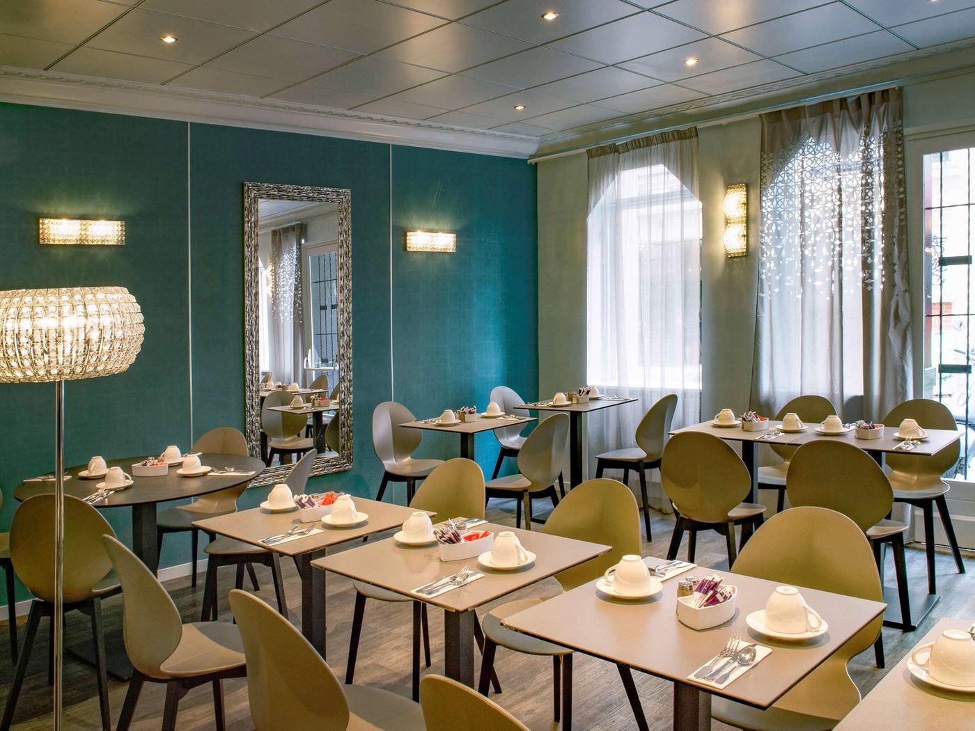 Mercure-Paris-Opera-Faubourg-Montmartre-General-view-48