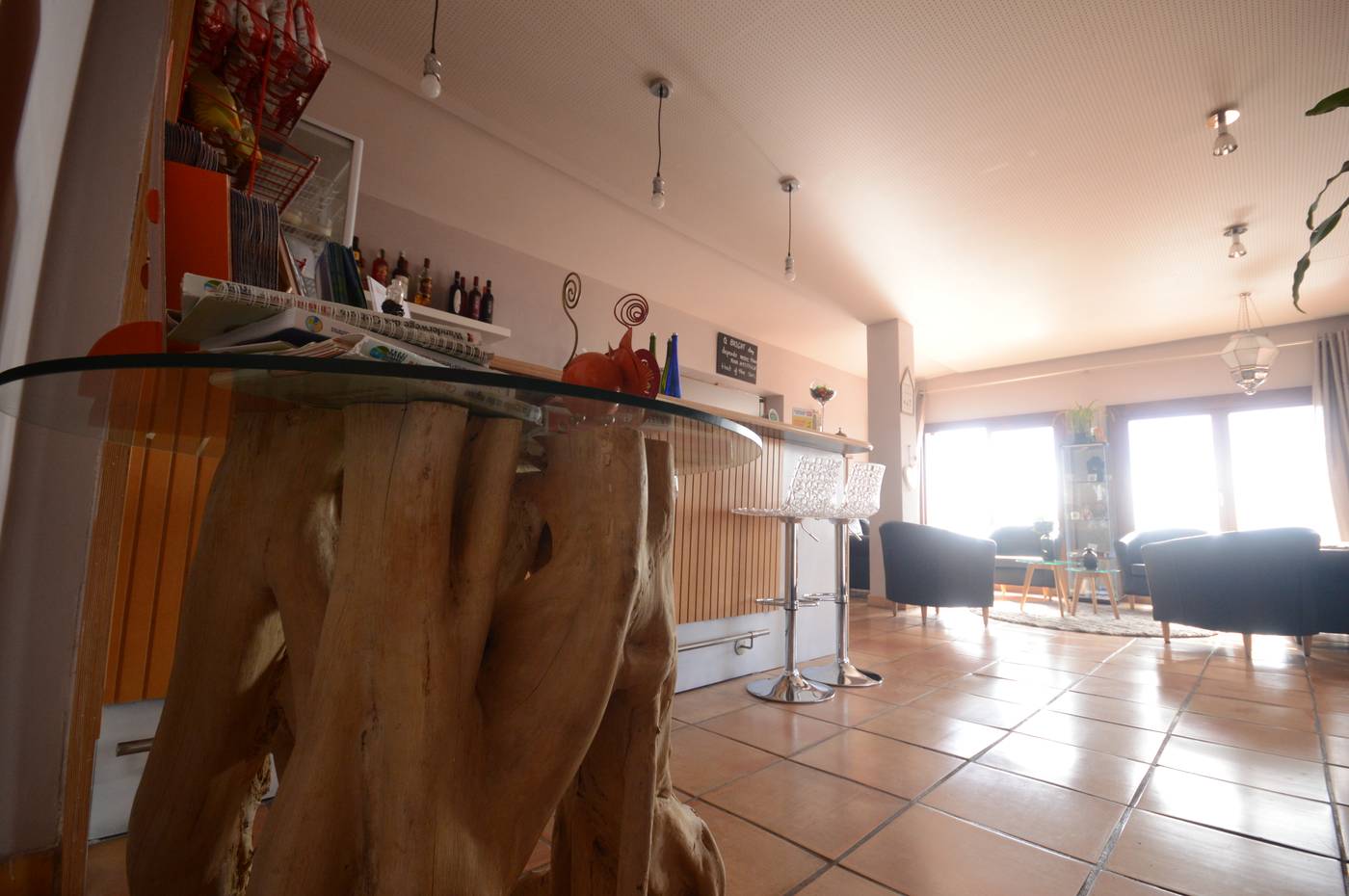 Alta-Monta----a-Lobby-40