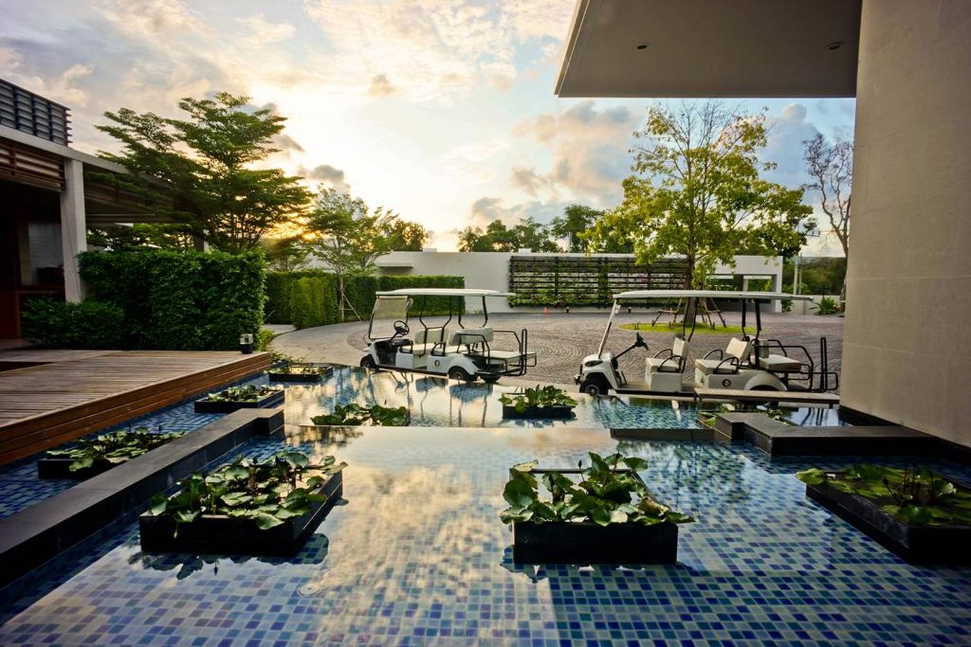 Holiday Inn Resort Phuket Mai Khao Beach