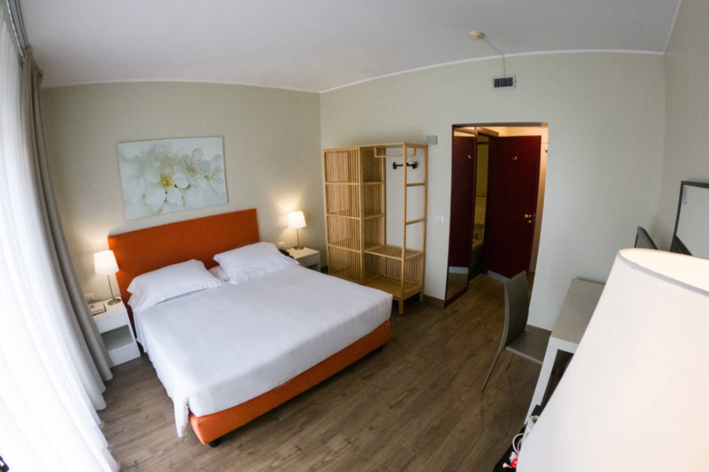 Hotel-Blaise---Francis-Room-26