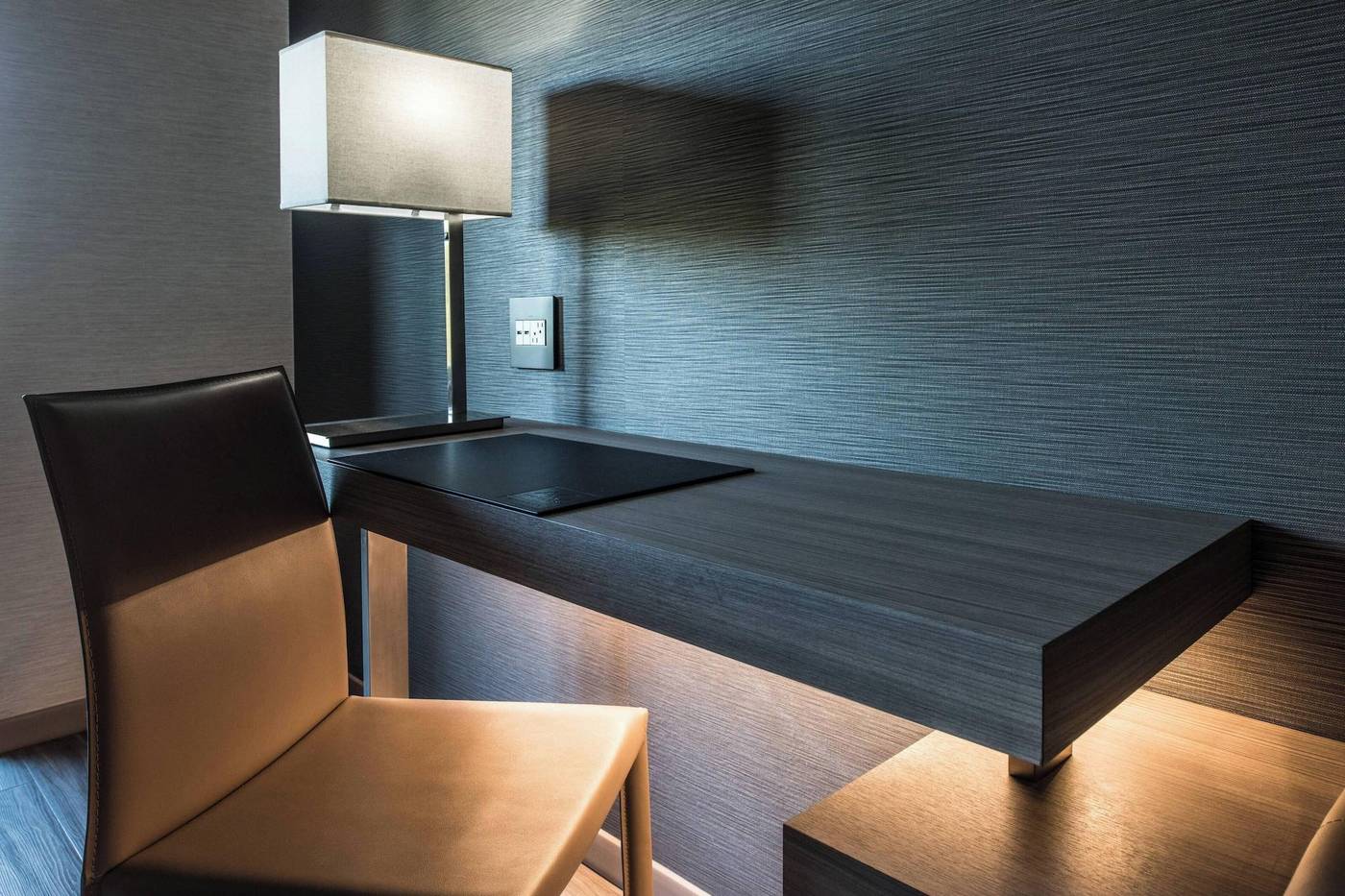 AC-Hotel-Boston-Cambridge-Room-19