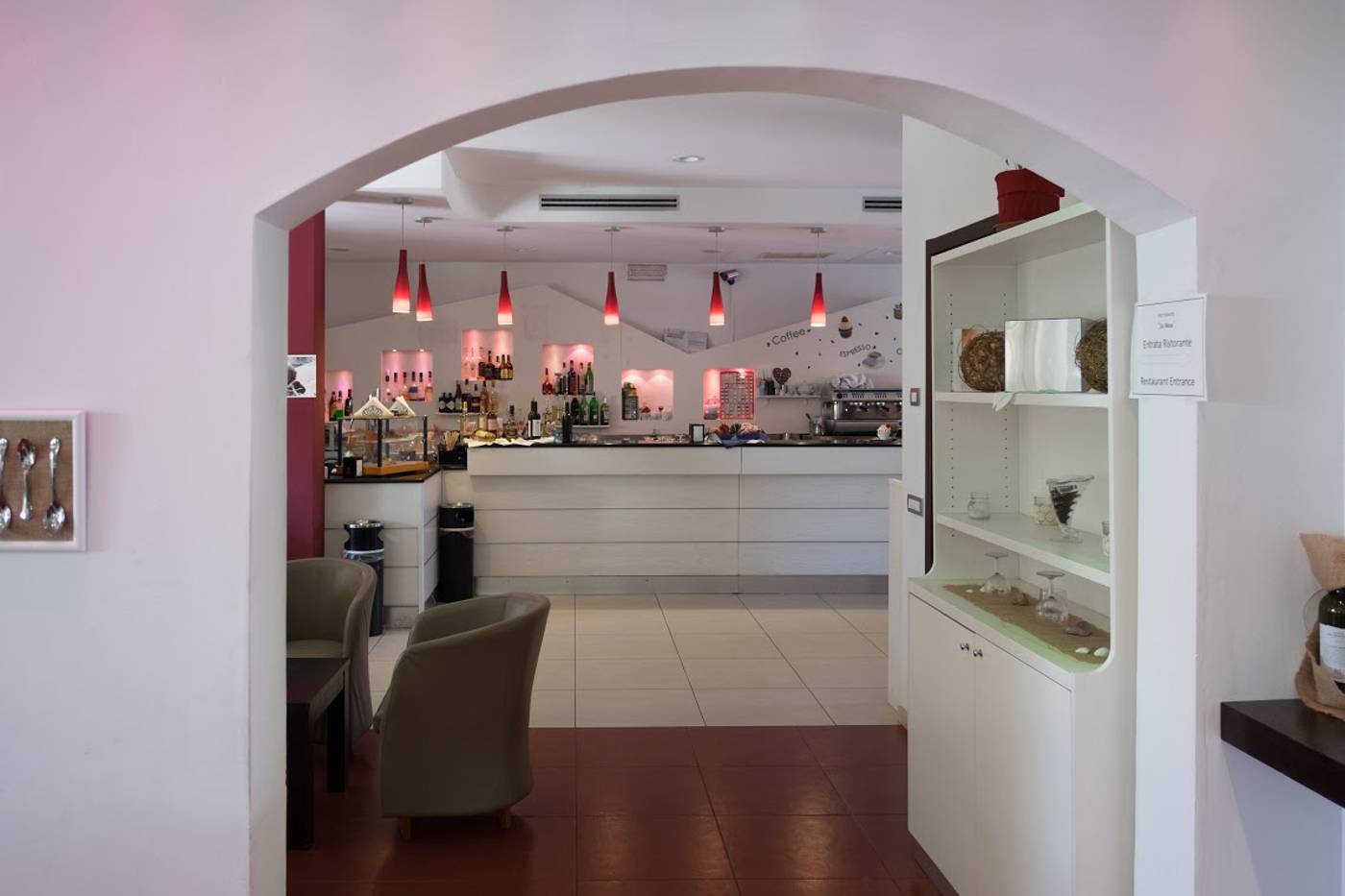 Geovillage-Olbia-Sport---Convention-Resort-Bar-55