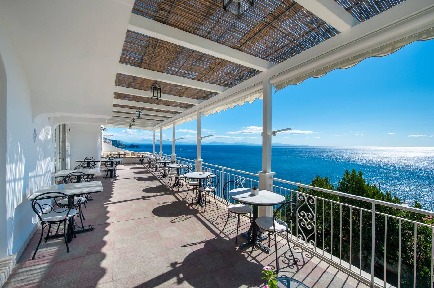 Maresca-Hotel-Praiano-General-view-63