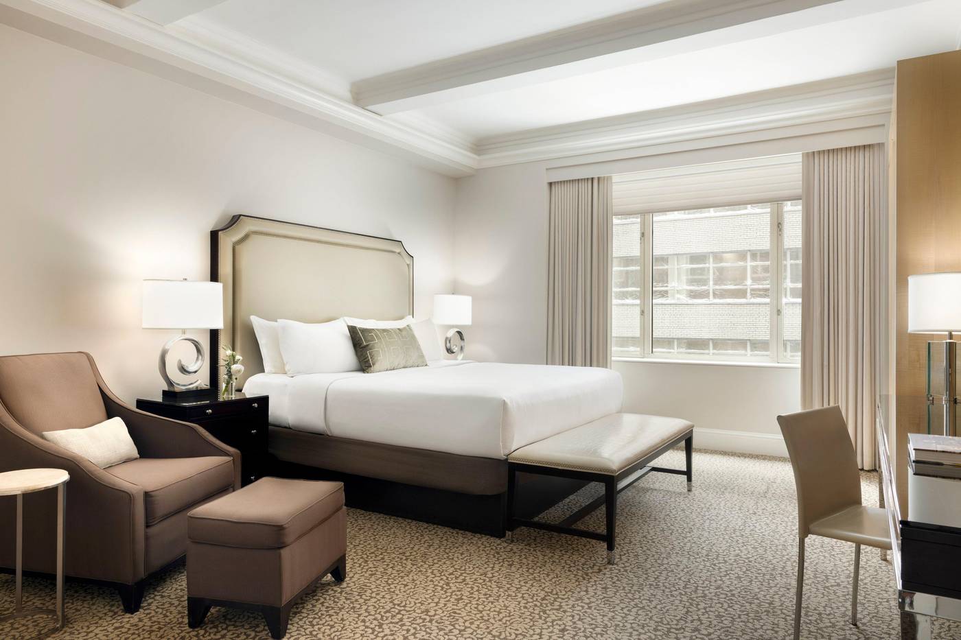 Omni-Berkshire-Place-Room-50