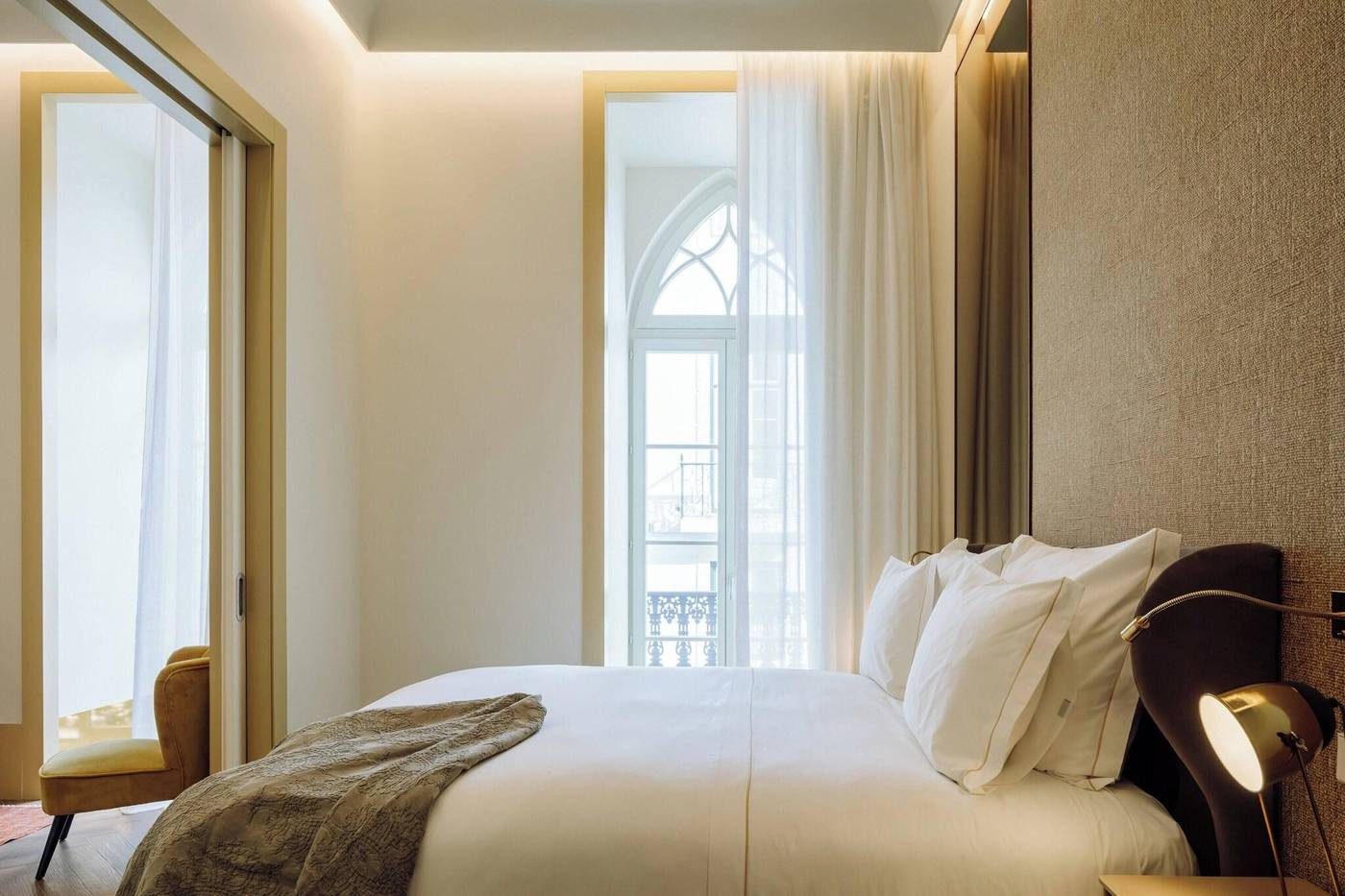 The-Ivens-Autograph-Collection-Room-22