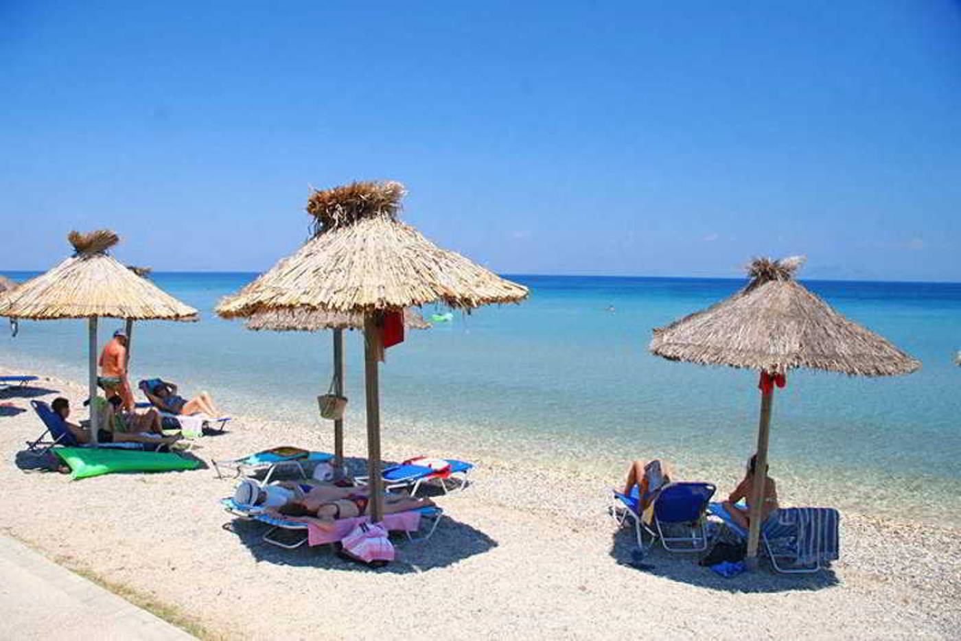 Delfinia-Beach-37