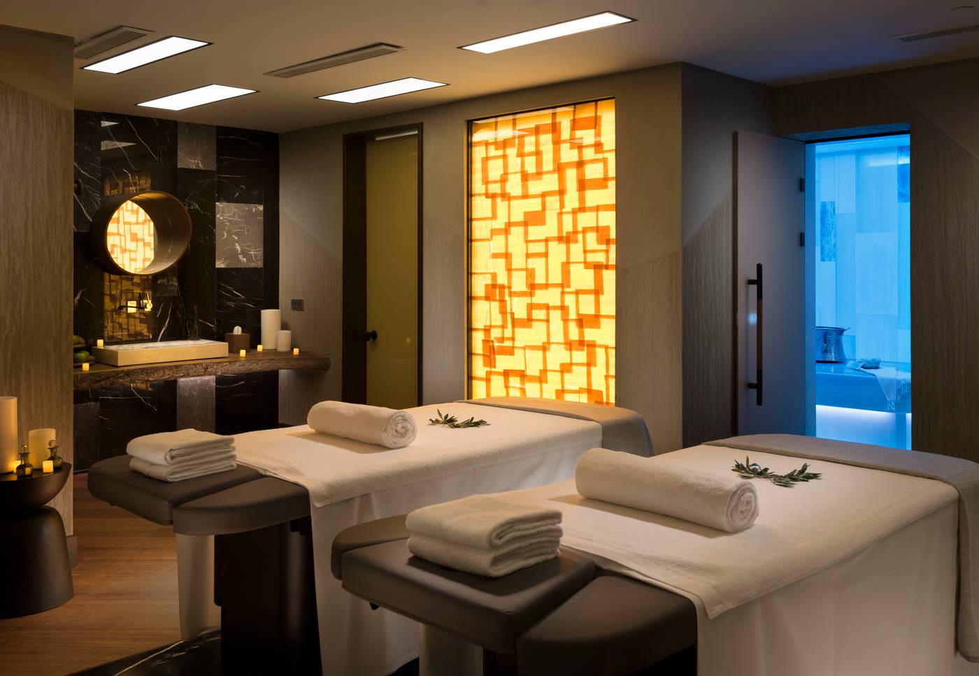 Swissotel-Resort-Bodrum-Beach-Sports-and-Entertainment-45