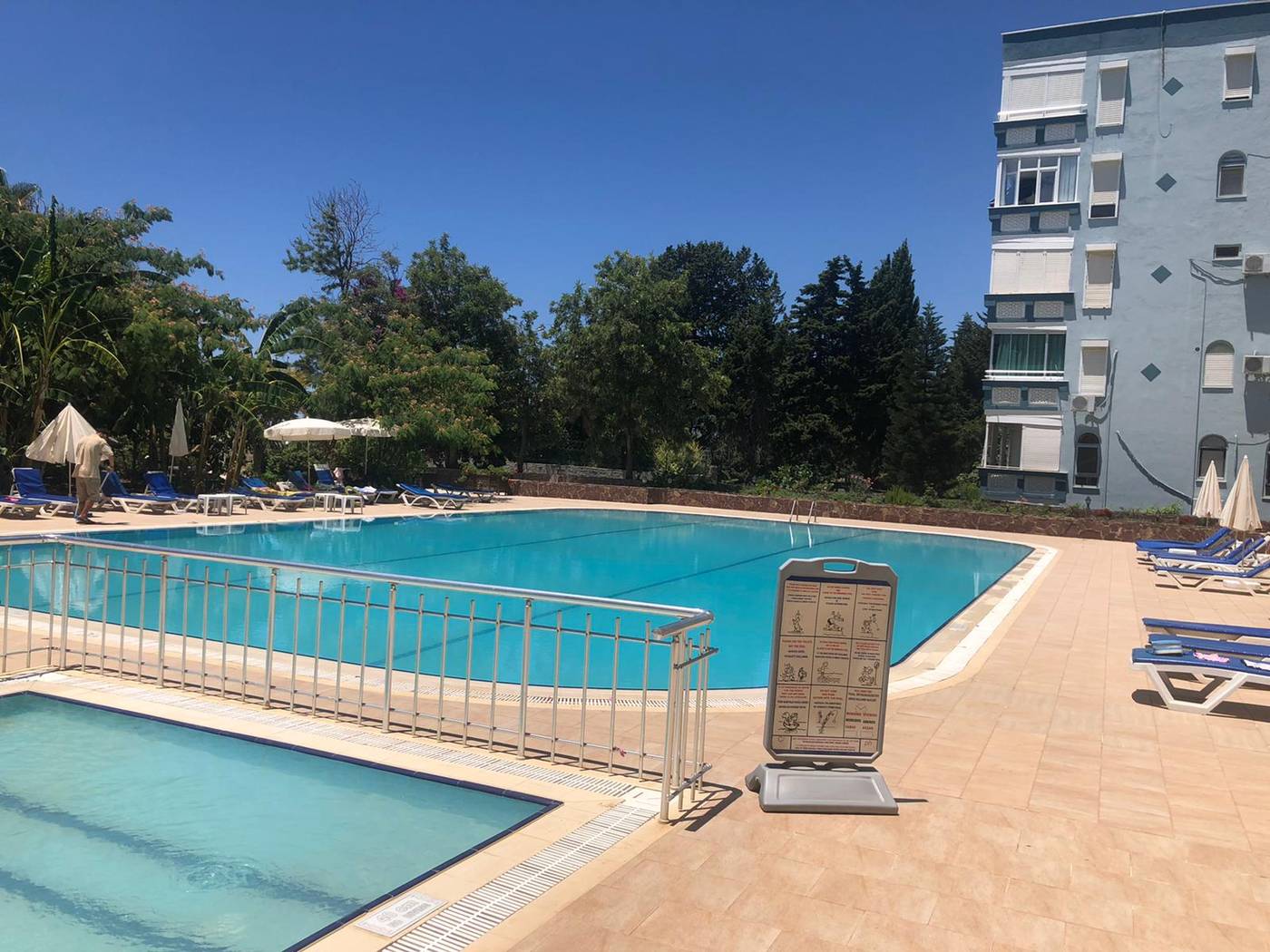 Sevki-Bey-Hotel-Pool-9